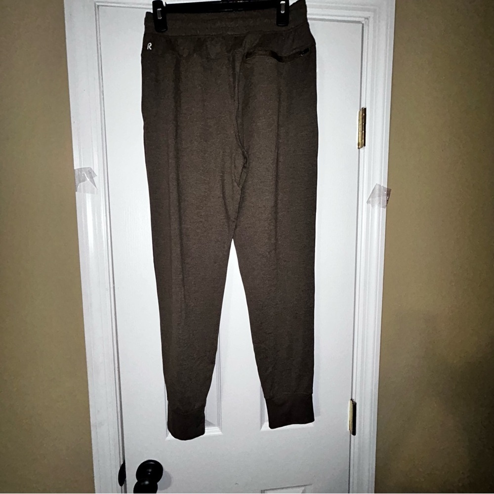 Men's Olive Jogger Right Of Way Size Small - Picture 5 of 7